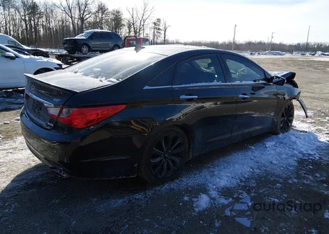 2013 Hyundai Sonata Limited 2.0T z USA, uszkodzony, nr VIN 5NPEC4AB4DH557152